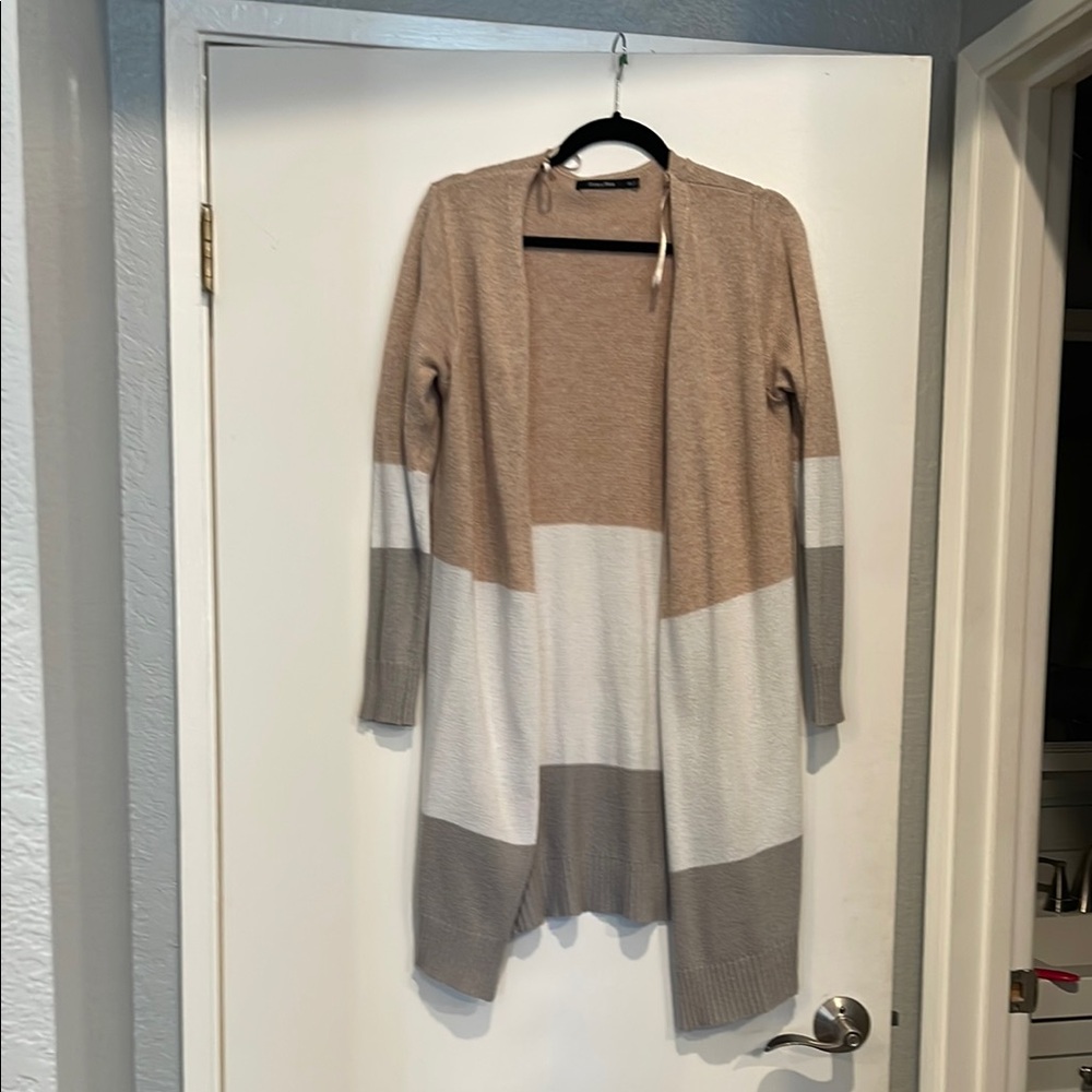Doe & Rae Tan and Gray Cardigan Sweater